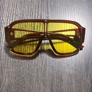 Stylish Brown and Yellow Sunglasses